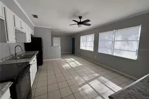 218 W 4th St, Frostproof, FL 33843 - Photo 2