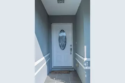 1015 Highland Crest Circle, Lake Wales, FL 33853 - Photo 4