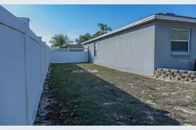 1015 Highland Crest Circle, Lake Wales, FL 33853 - Photo 36