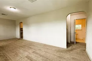 1112 Carlton Ave, Lake Wales, FL 33853 - Photo 2