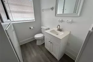 243 Avenue L NE, Winter Haven, FL 33881 - Photo 6