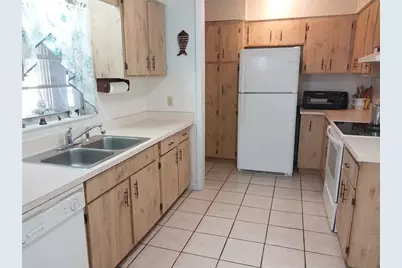 340 Walter Avenue, Frostproof, FL 33843 - Photo 2