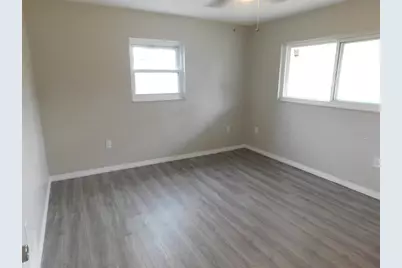 4721 Pompano Road, Venice, FL 34293 - Photo 2