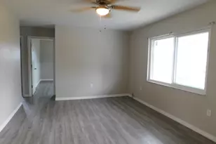 4721 Pompano Rd, Venice, FL 34293 - Photo 6