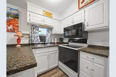 33 Queen Of Waters Street, Lake Wales, FL 33898 - Photo 10