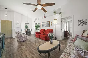 341 Lake Suzanne Dr, Lake Wales, FL 33859 - Photo 4