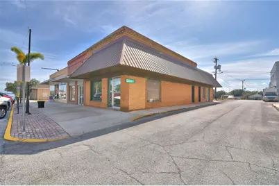 22 E Wall Street, Frostproof, FL 33843 - Photo 1