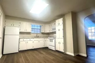 110 S 1st St, Lake Wales, FL 33853 - Photo 4