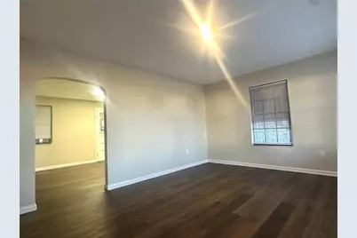 110 S 1st St. #A, Lake Wales, FL 33853 - Photo 2