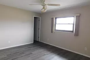 684 Corrientes Cir, Punta Gorda, FL 33983 - Photo 2