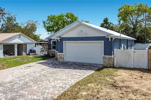 1230 Bryn Mawr Ave, Lake Wales, FL 33853 - Photo 2