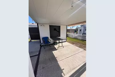 204 Big Pine Avenue S, Frostproof, FL 33843 - Photo 6