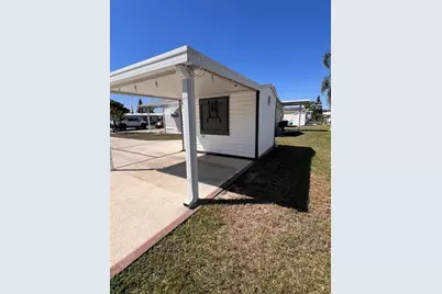 204 Big Pine Avenue S, Frostproof, FL 33843 - Photo 12