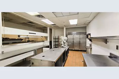 253 E Stuart Avenue, Lake Wales, FL 33853 - Photo 16