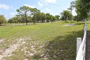 8225 Wakeford Rd, Lake Wales, FL 33898 - Photo 12