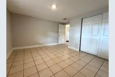 10022 E Wilder Avenue #12, Tampa, FL 33610 - Photo 8
