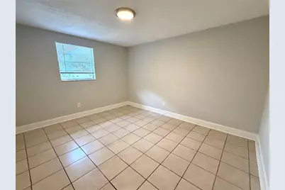10022 E Wilder Avenue #12, Tampa, FL 33610 - Photo 6