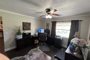 334 W F St, Frostproof, FL 33843 - Photo 12