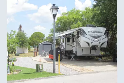 16 Saddlebag Trail S, Lake Wales, FL 33898 - Photo 2