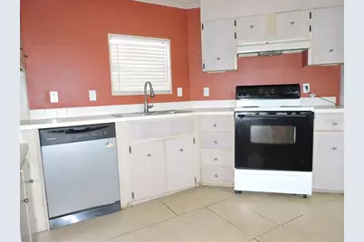 236 2nd Avenue N, Lake Wales, FL 33859 - Photo 8
