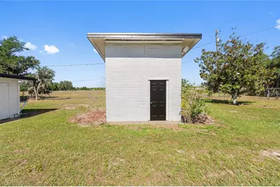 2425 Burns Avenue, Lake Wales, FL 33898 - Photo 32