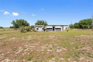 2425 Burns Ave, Lake Wales, FL 33898 - Photo 2