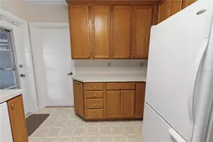 2425 Burns Ave, Lake Wales, FL 33898 - Photo 12