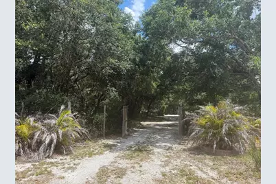 18561 NW 306th Street, Okeechobee, FL 34972 - Photo 2