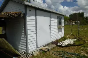 528 Central Ave, Frostproof, FL 33843 - Photo 22