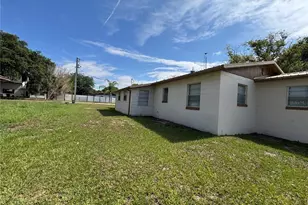 307 N Lake Reedy Blvd, Frostproof, FL 33843 - Photo 2