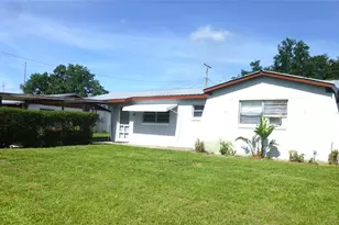 318 Central Ave, Frostproof, FL 33843 - Photo 1