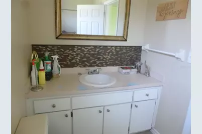 318 Central Avenue, Frostproof, FL 33843 - Photo 18