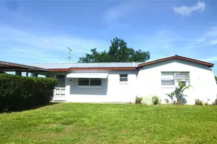 318 Central Ave, Frostproof, FL 33843 - Photo 32