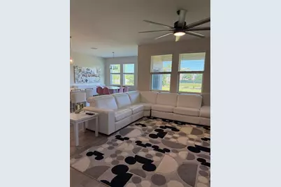 8999 Fluffy Lie Court, Davenport, FL 33896 - Photo 4