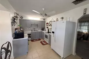 262 Walter Ave, Frostproof, FL 33843 - Photo 8