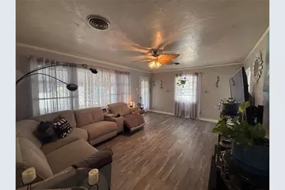 262 Walter Avenue, Frostproof, FL 33843 - Photo 6