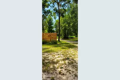988 Fazzini Dr, Frostproof, FL 33843 - Photo 32