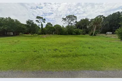8435 Patterson Avenue, Sebastian, FL 32958 - Photo 1