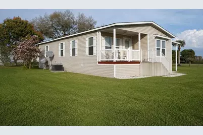 56 Manor Drive, Fort Pierce, FL 34982 - Photo 2