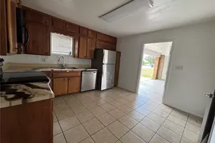 25 E St, Frostproof, FL 33843 - Photo 12