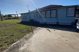 738 N Scenic Hwy, Frostproof, FL 33843 - Photo 16