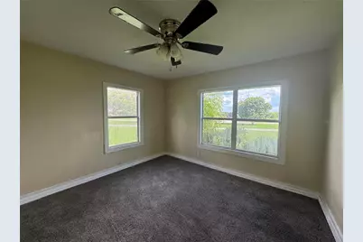 4 Lakeview Avenue, Frostproof, FL 33843 - Photo 10