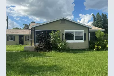 4 Lakeview Avenue, Frostproof, FL 33843 - Photo 1
