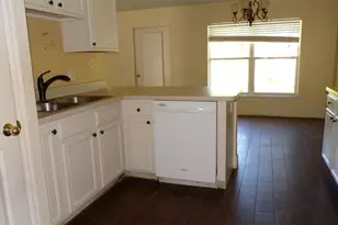 2402 Manheim Ave, North Port, FL 34286 - Photo 16