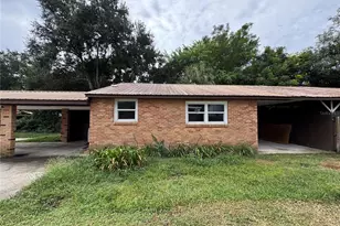 25A W E St, Frostproof, FL 33843 - Photo 1