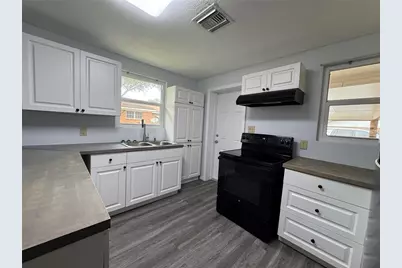 25A W E Street, Frostproof, FL 33843 - Photo 6