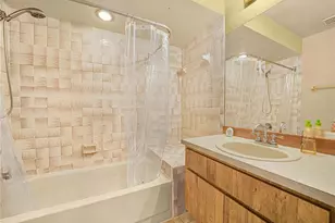 812 Sandalwood Dr, Plant City, FL 33563 - Photo 20