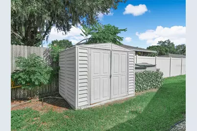 812 Sandalwood Drive, Plant City, FL 33563 - Photo 30