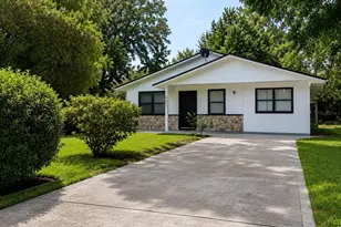 462 Sally St, Green Cove Springs, FL 32043 - Photo 2