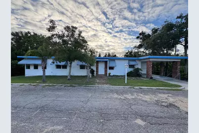 636 N Crooked Lake Drive, Babson Park, FL 33827 - Photo 4